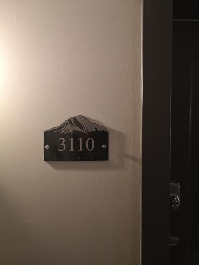 Apartamento Rocky Mountain Getaway Canmore Exterior foto